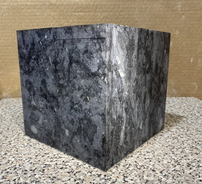 Kiub Marmar Hitam Champlain 6x6x6