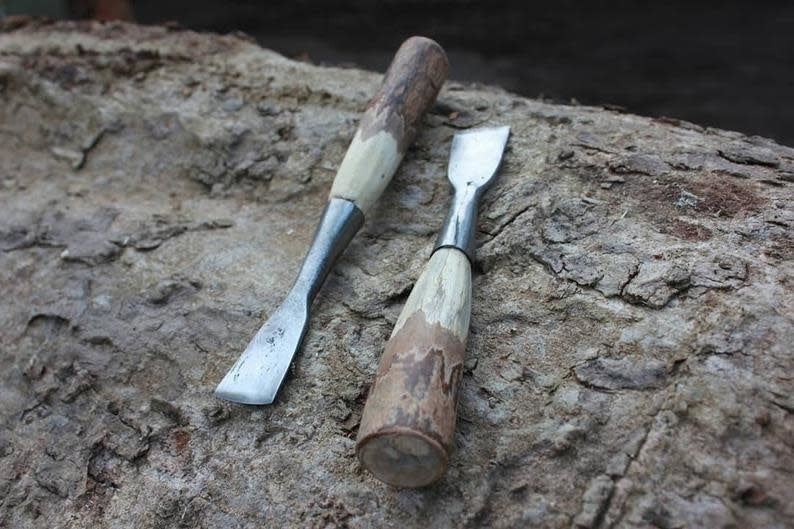 Pahat Ukir Kayu Tangan (set 5)